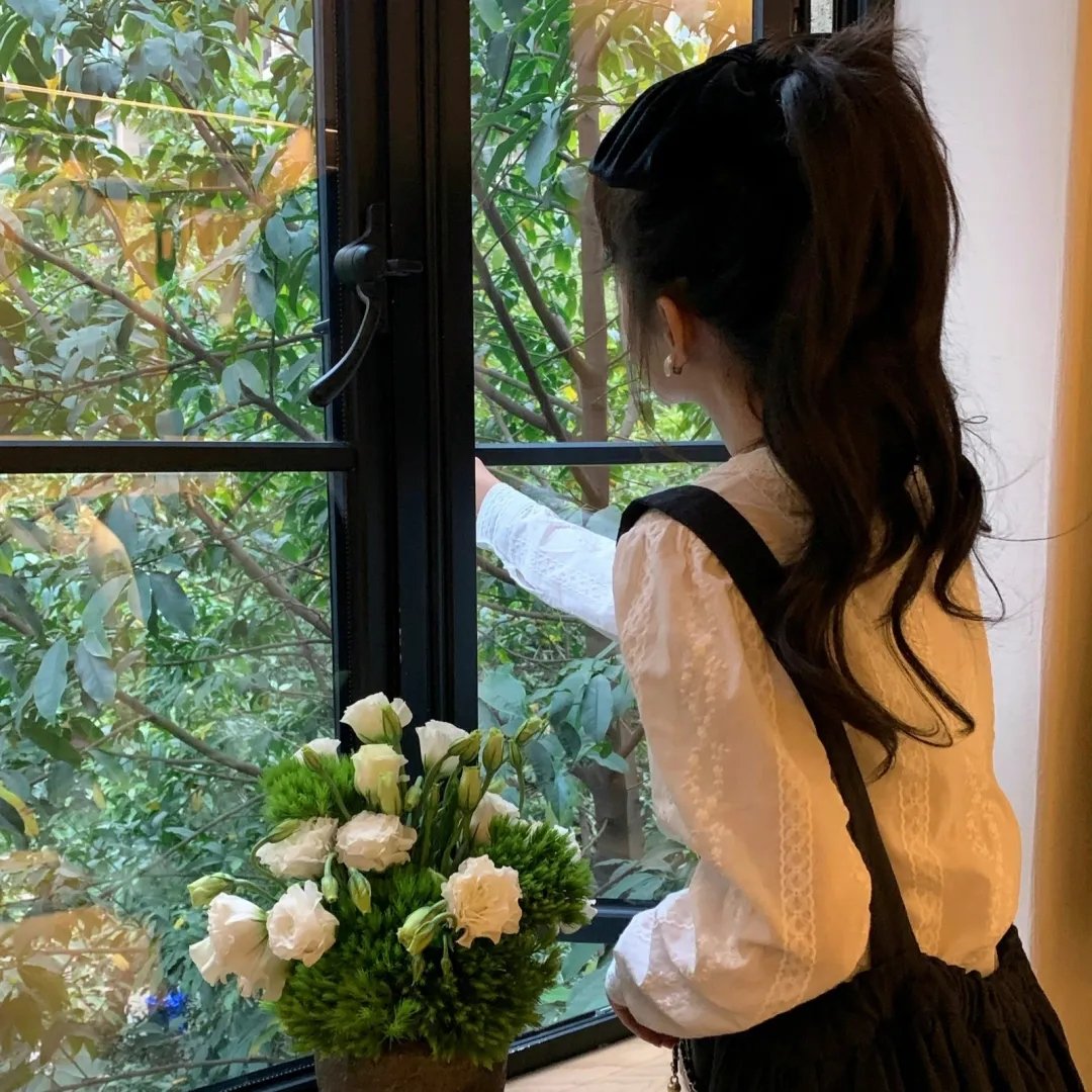 花开山乡海报